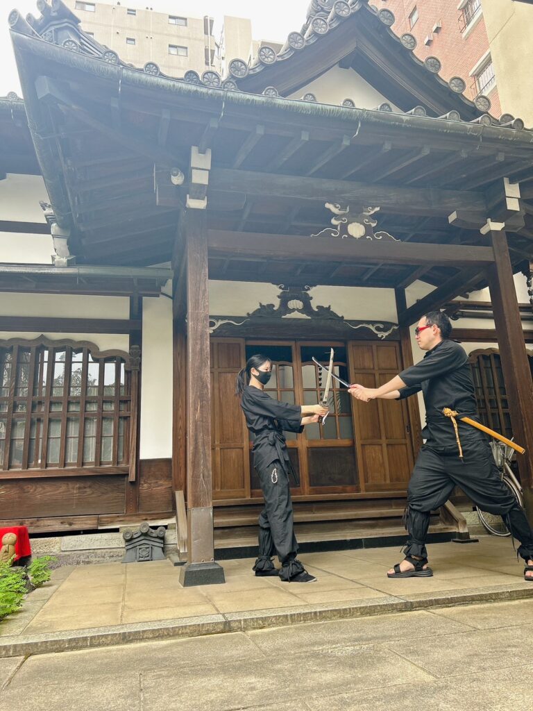 asakusa-temple-battle