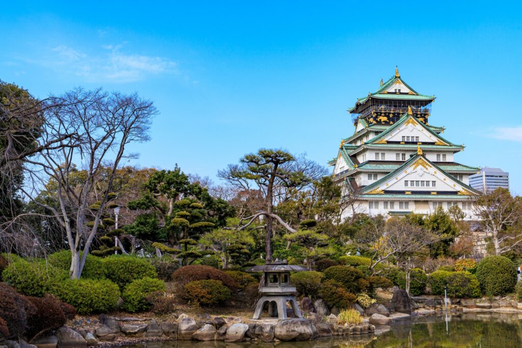 osaka-castle-and-garden